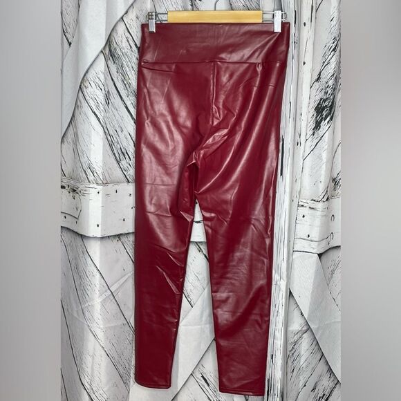 Burgundy faux leather high waisted leggings M - Picture 3 of 5